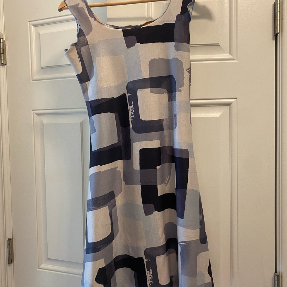 Haystacks Reversible Abstract Patterned Sleeveles… - image 5